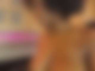 AmiraJones's Live Sex Cam Show