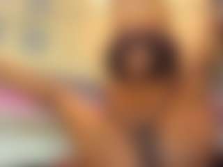 AmiraJones's Live Sex Cam Show