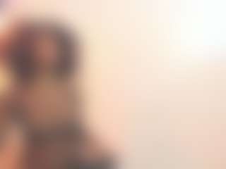 Live cam show with AmiraJones - Black on Uber Horny