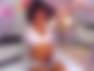 Live cam show with AmiraJones - Ebony on Milfs Live | colombia