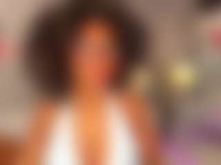 Live cam show with AmiraJones - Ebony on Uber Horny | colombia