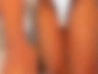 Live cam show with AmiraJones - Athletic Teen (18+) on Fling VIP Chat