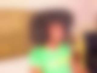 AmiraJones's Live Sex Cam Show