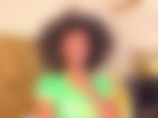 AmiraJones's Live Sex Cam Show