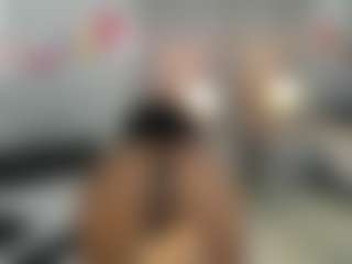 Live cam show with AmiraJones - Ahegao on Lustler