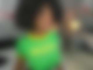 Live cam show with AmiraJones - Ebony Teen (18+) on 1on1-livenow | colombia