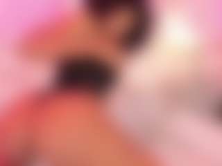 AmiraJones's Live Sex Cam Show