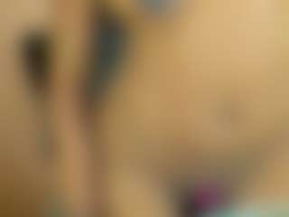 AmiraJones's Live Sex Cam Show