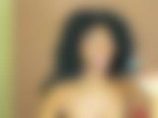 Live cam show with AmiraJones - Squirt on Camsoda