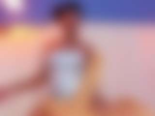 AmiraJones's Live Sex Cam Show