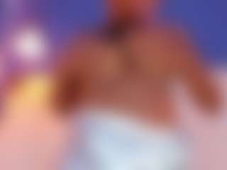 Live cam show with AmiraJones - Black Young Adult on Hubzter Live