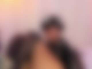 AmiraJones's Live Sex Cam Show