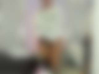 AmiraJones's Live Sex Cam Show