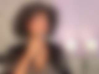 AmiraJones's Live Sex Cam Show