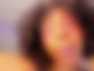 AmiraJones's Live Sex Cam Show