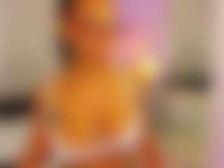 Live cam show with AmiraJones - Ebony on Uber Horny | colombia