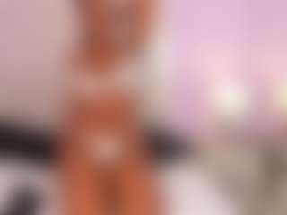 Live cam show with AmiraJones - Sexy on madthumbs