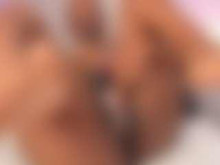 AmiraJones's Live Sex Cam Show
