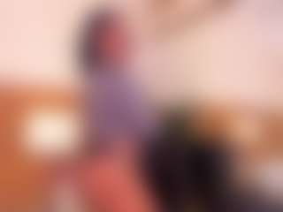 Live cam show with AmiraJones - Ebony College on Porn Luv