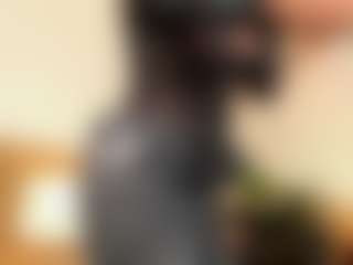 AmiraJones's Live Sex Cam Show
