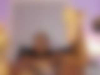 AmiraJones's Live Sex Cam Show