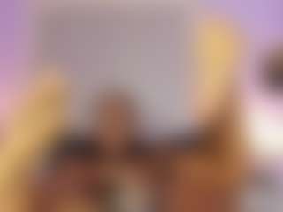 AmiraJones's Live Sex Cam Show