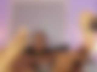 AmiraJones's Live Sex Cam Show