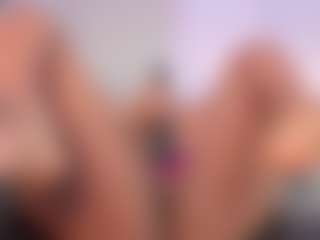 AmiraJones's Live Sex Cam Show