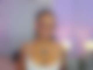 AmiraJones's Live Sex Cam Show