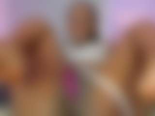 AmiraJones's Live Sex Cam Show