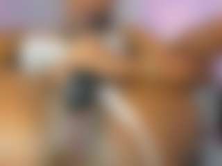 AmiraJones's Live Sex Cam Show