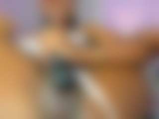 AmiraJones's Live Sex Cam Show