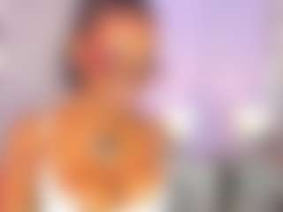 AmiraJones's Live Sex Cam Show