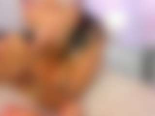 AmiraJones's Live Sex Cam Show