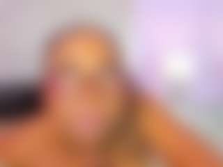 AmiraJones's Live Sex Cam Show