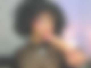 AmiraJones's Live Sex Cam Show