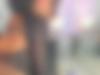 AmiraJones's Live Sex Cam Show