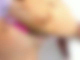 AmiraJones's Live Sex Cam Show