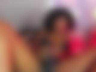 AmiraJones's Live Sex Cam Show