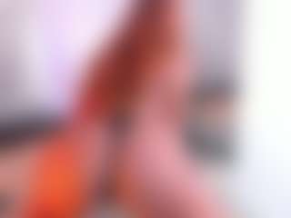 Live cam show with AmiraJones - Ebony Petite on Camsoda