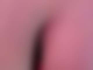 Live cam show with AmiraJones - Cute on studioflirtlive.com