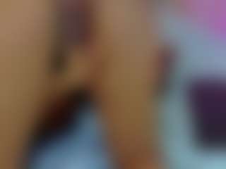 Live cam show with AmiraJones - Black Petite on Instabang