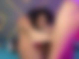 AmiraJones's Live Sex Cam Show