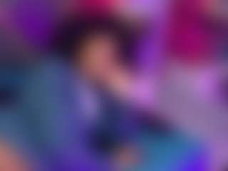 AmiraJones's Live Sex Cam Show