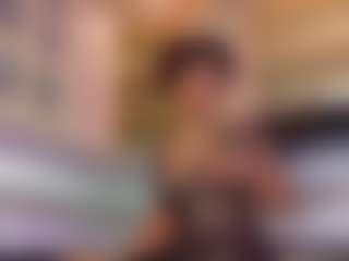 AmiraJones's Live Sex Cam Show