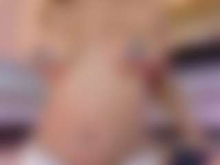 Live cam show with AmiraJones - Cute on CamClone