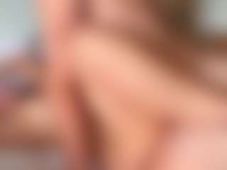 Aurora-Asti's Live Sex Cam Show