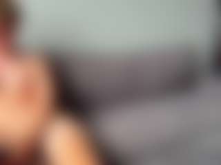 Aurora-Asti's Live Sex Cam Show