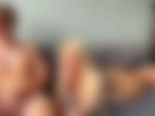 Live cam show with Aurora-Asti - Normal on Camming Site