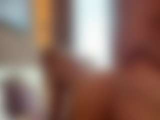Live cam show with Aurora-Asti - Normal on Camsoda